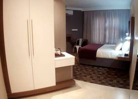 Palm Swift Luxury Accommodation 5