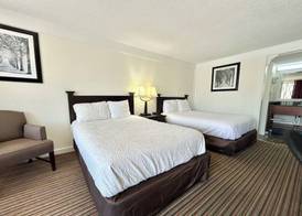 Knights Inn Somerset 3