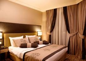 Darkhill Hotel 4