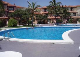 Apartamentos Lago Azul 4