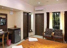 Hotel Shreyas 5