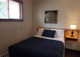 Pines Motel 5
