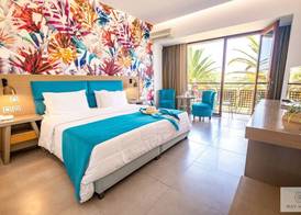 May Beach Hotel 5