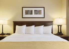 Country Inn & Suites by Radisson, Owatonna, MN 4