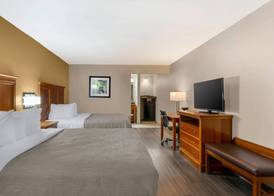 Quality Inn Lumberton 5