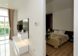 Garden view Apartment - 2 mins to beach 5
