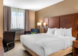 Comfort Inn & Suites Clarkston Pine Knob Area 5