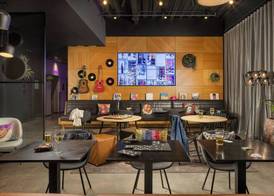 Moxy York 4
