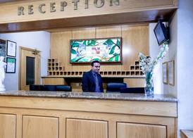 Nayland Hotel 3