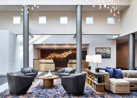 Delta Hotels by Marriott Toledo 3