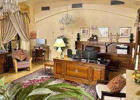 FLEUR DE LIS HOTEL 3