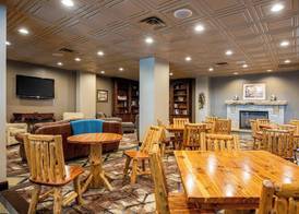 Lodge of the Ozarks 4