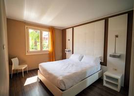 Acqua Resorts 5