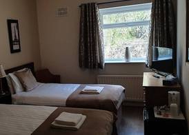 Fox & Hound Hotel 2
