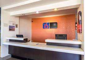 Motel 6-Uvalde, TX 2