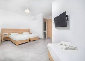 FarOut BeachClub - Rooms & Camping 4