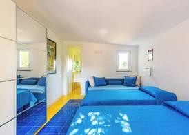 Capri Turquoise by Napoliapartments 2