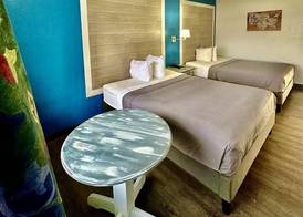 Ozark Inn and Suites 5