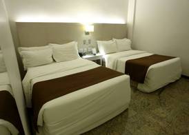 Oasis Plaza Hotel 5