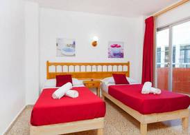 Apartamentos Puet 4