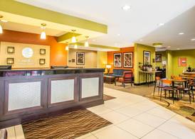 Comfort Inn & Suites Kansas City - Northeast 4
