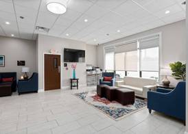 Comfort Inn & Suites Hazelwood - St Louis 3
