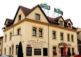 River Star Hotel 4