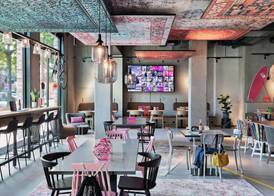 Moxy Hamburg City 5