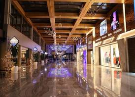 Nirvana Cosmopolitan Hotel 4