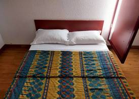 HOTEL THANIA Sète Frontignan 5