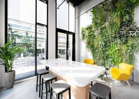 Staycity Aparthotels Paris La Defense 3