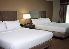 Holiday Inn Express & Suites WICHITA NORTHEAST by IHG 2