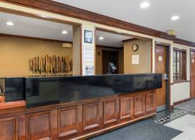 Best Western Louisville East Inn & Suites 3
