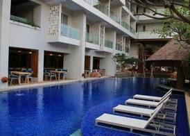 Hôtel Jimbaran Bay Beach **** 5