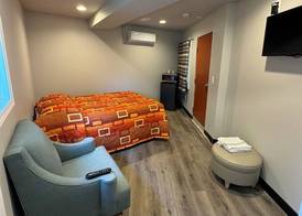 Fraser Motel 2