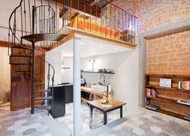 GuestHost - Florence Oltrarno Duplex Apartment 4