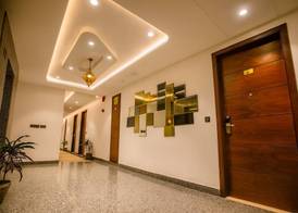 HOTEL TEN SQUARE - 5 Minutes from The Taj Mahal 2