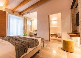 Borgo Vinceri 5