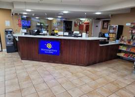 MorningGlory Inn & Suites 2