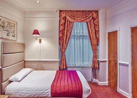 Hyde Park Radnor Hotel B&B 5