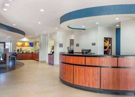Comfort Suites Whitsett - Greensboro East 3