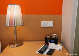 DAYS HOTEL AT ZHONGSHAN PARK 2