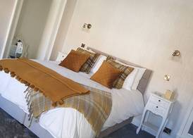 The Covenanter Hotel 5