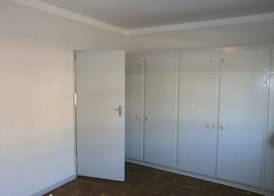 Vicmor Court 35 - Apartment 4