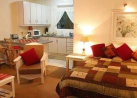Culdesac Guesthouse Oudtshoorn 3