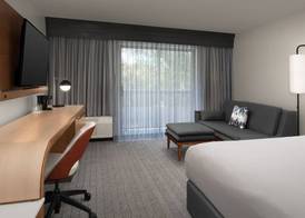 Courtyard by Marriott Dothan 4