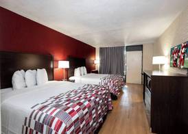 Red Roof Inn West Point 5