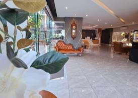 LHC HOTEL AND RESORT 4