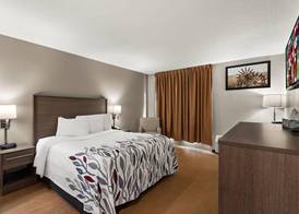Red Roof Inn Martinsburg 5