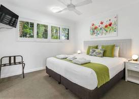 Noosa River Retreat 5